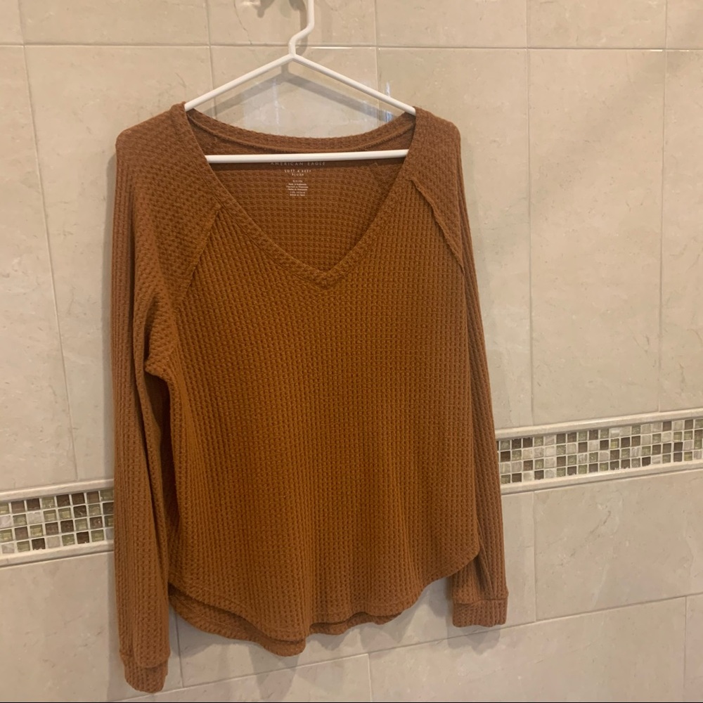 Soft and sexy long sleeve top